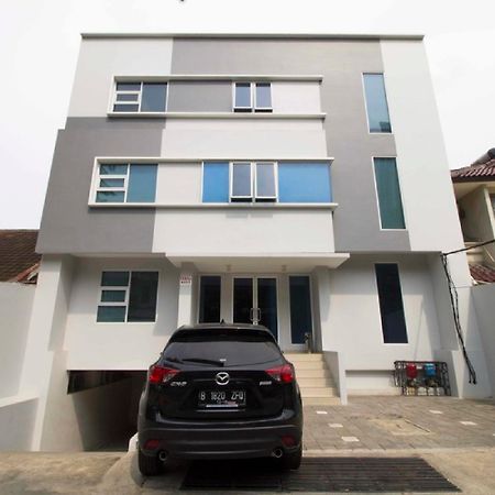 Reddoorz Plus @ Setiabudi Tengah Jakarta Extérieur photo