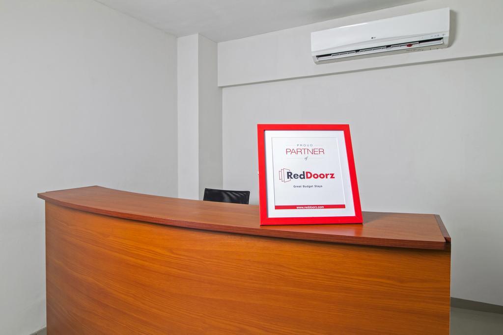Reddoorz Plus @ Setiabudi Tengah Jakarta Extérieur photo
